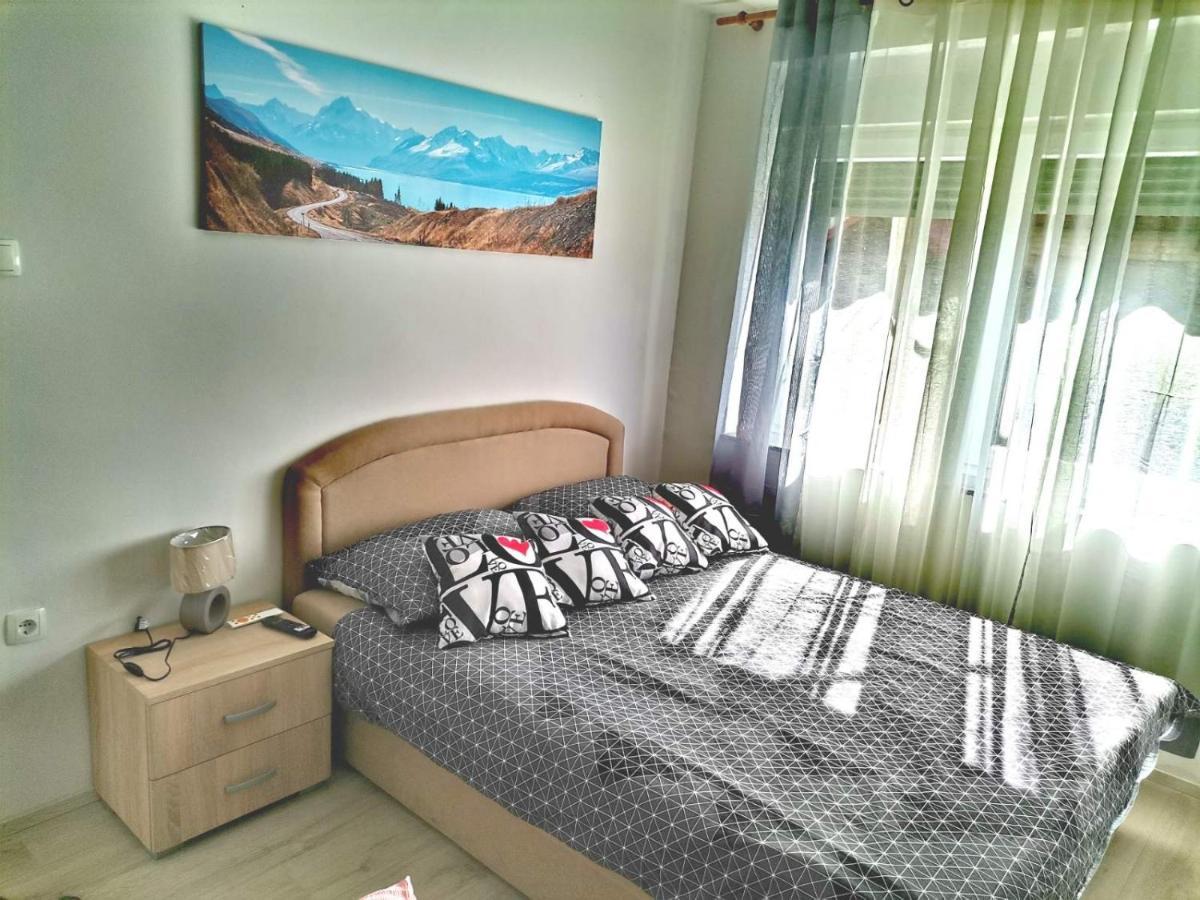 Apartman Anamaria Gospić Exterior foto